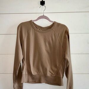 Athleta Women's sundown puckered pullover  Sweatshirt